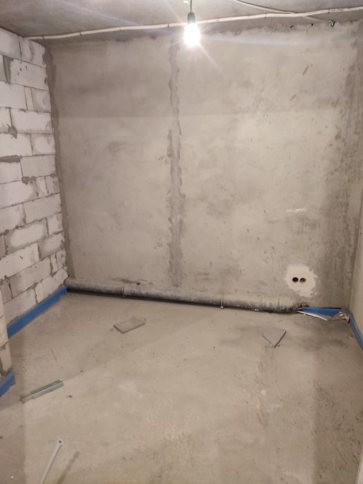 Продаж комерційного приміщення під салон краси, кав'ярню, інше 400$/м2