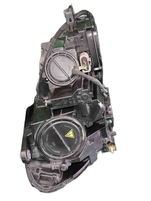 Ótica / Farol Esquerdo MERCEDES-BENZ C-CLASS
