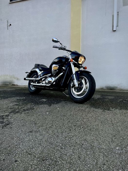 Vendo mota suzuki intruder m800