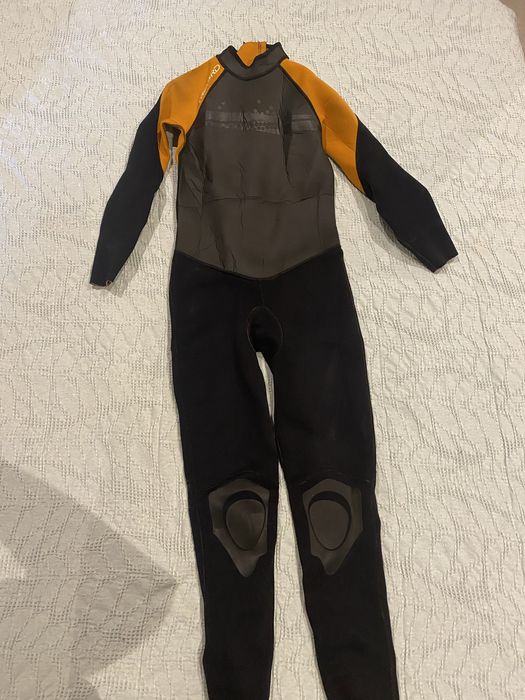 Fato desportivo tribord