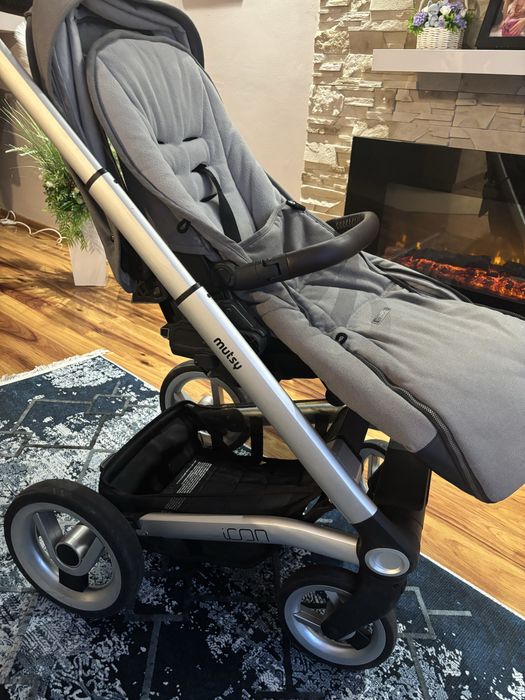 Wózek Musty Icon 2w1