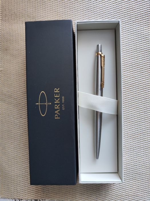 Ручка шариковая Parker Jotter Core Stainless Steel 16 032