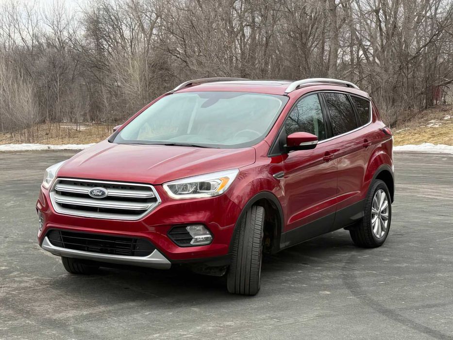 Ford Escape Titanium      2018