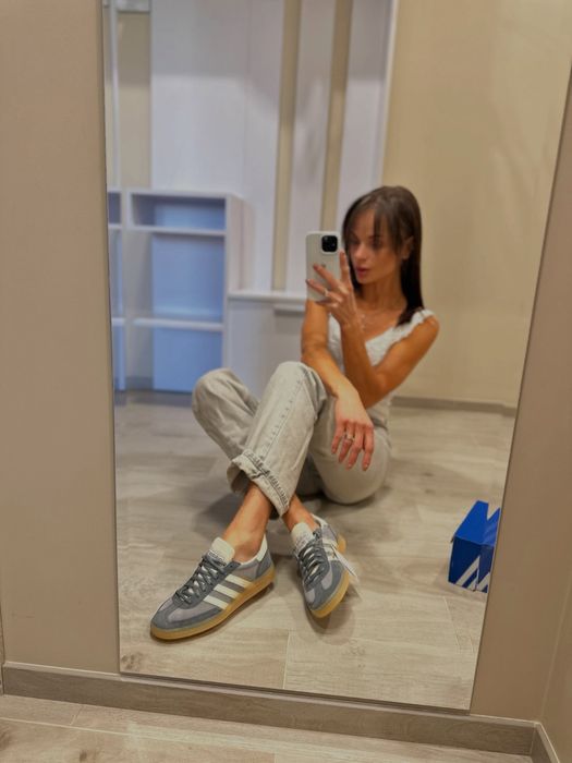 Жіночі оригінальні кросівки Handball spezial Art:IH6588