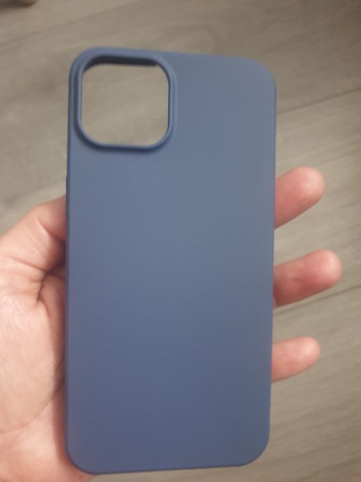 Case matowy etui plecki Iphone 13 / 14 ciemny granat silikon