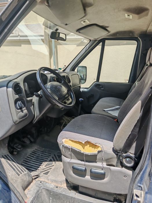 Ford Transit caixa aberta