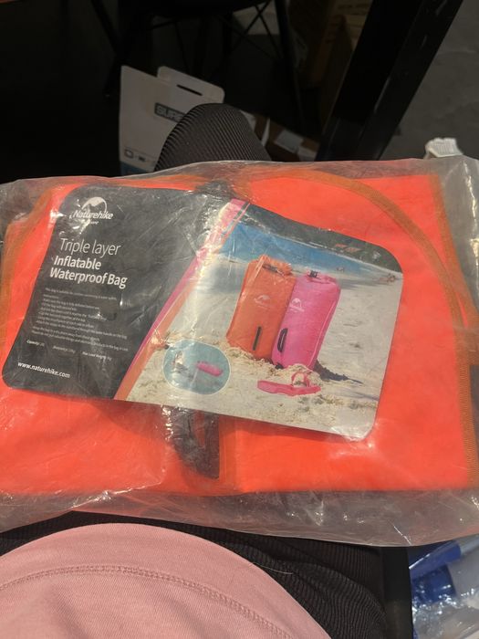 Naturehike 28 litrow nadmuchiwana boja pływacka