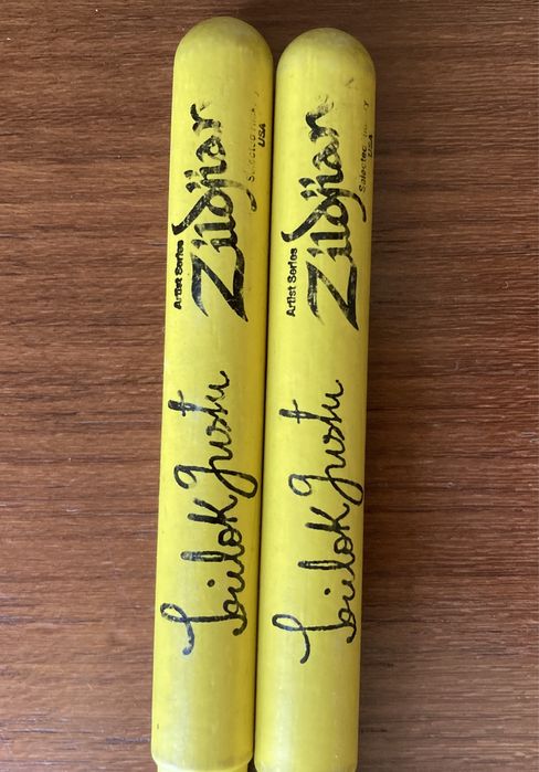 Baquetas para bateria Trilok Gurtu