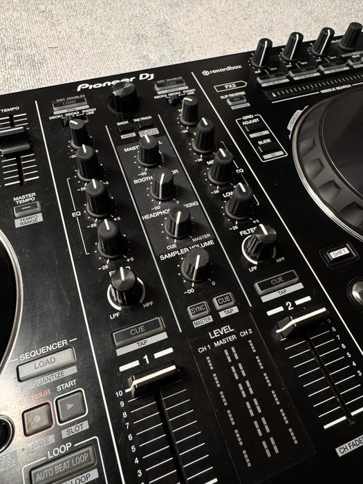 Konsola DJ Pioneer DDJ-RR