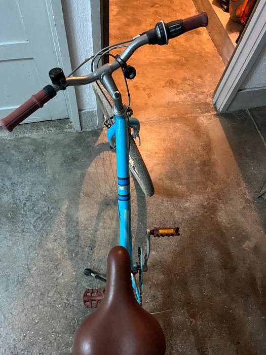 Bicicleta quase nova