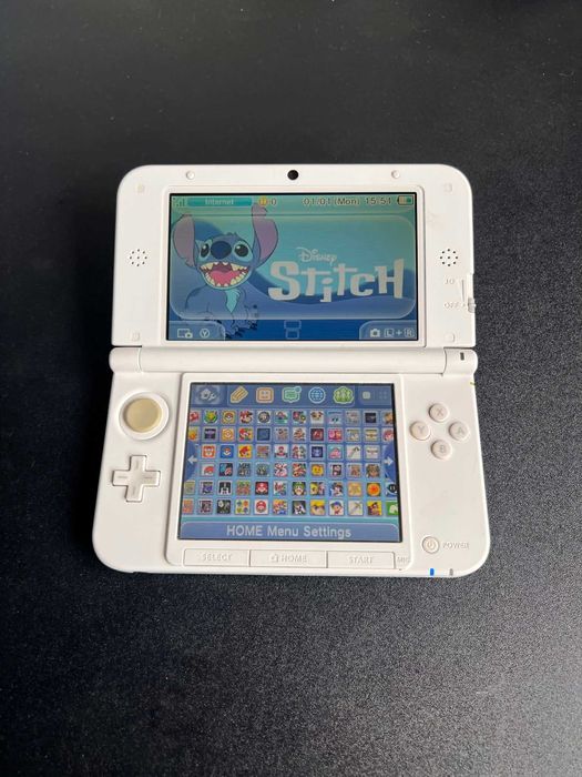Nintendo 3DS XL Branca/Turquesa com 100+ Jogos