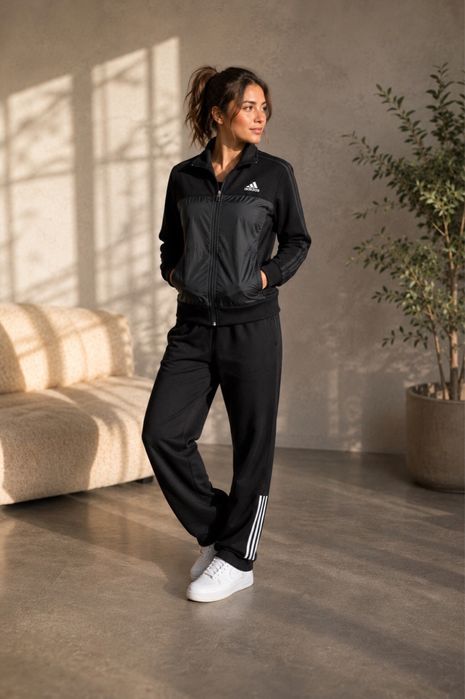 Костюм спортивный adidas