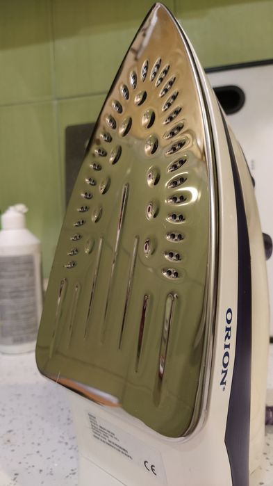 Новий утюг Orion