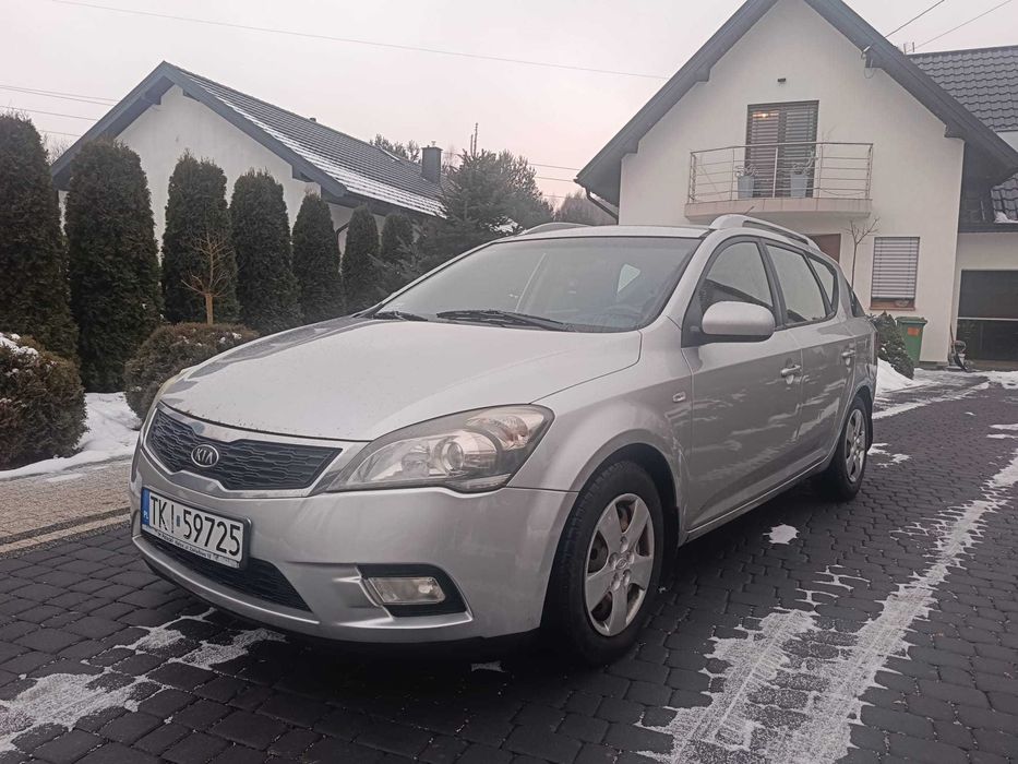 Samochod Kia Cee'd