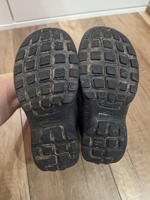 Buty zimowe śniegowce Decathlon rozm. 26