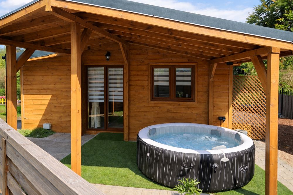 Domek z jacuzzi -10 min pieszo od jeziora - Międzybrodzie