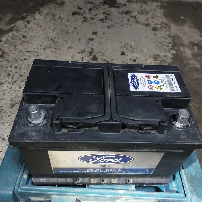 Akumulator Varta Ford 60Ah fajny stan