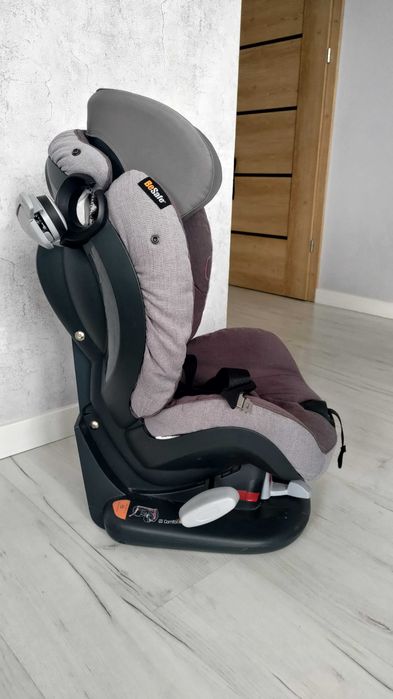 Fotelik samochodowy BeSafe iZi Comfort X3 z paskiem 9-18 kg