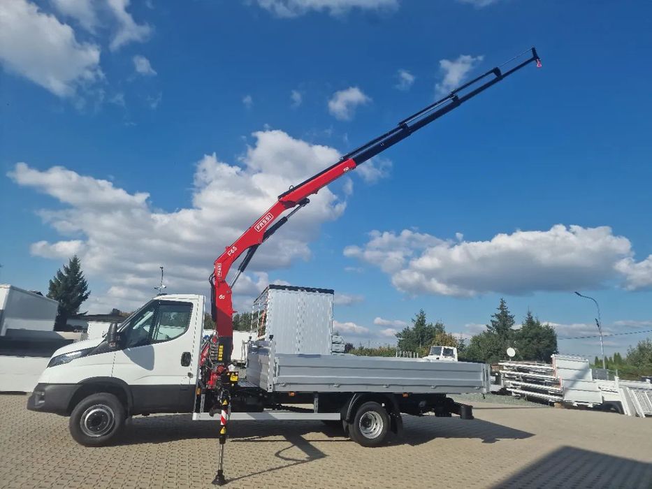 Iveco Iveco 35c/50c  Iveco żuraw Fassi do okien hds Befard 11m ramię aktywne  skrzynia 4m