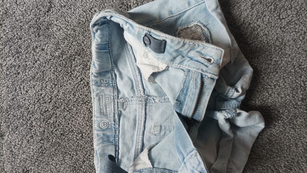 Spodenki jeansowe 146