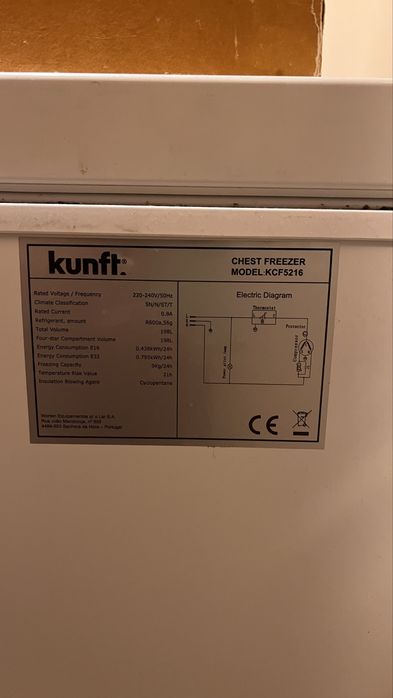 Arca Horizontal Kunft KCF9121N 198 L— Excelente Estado