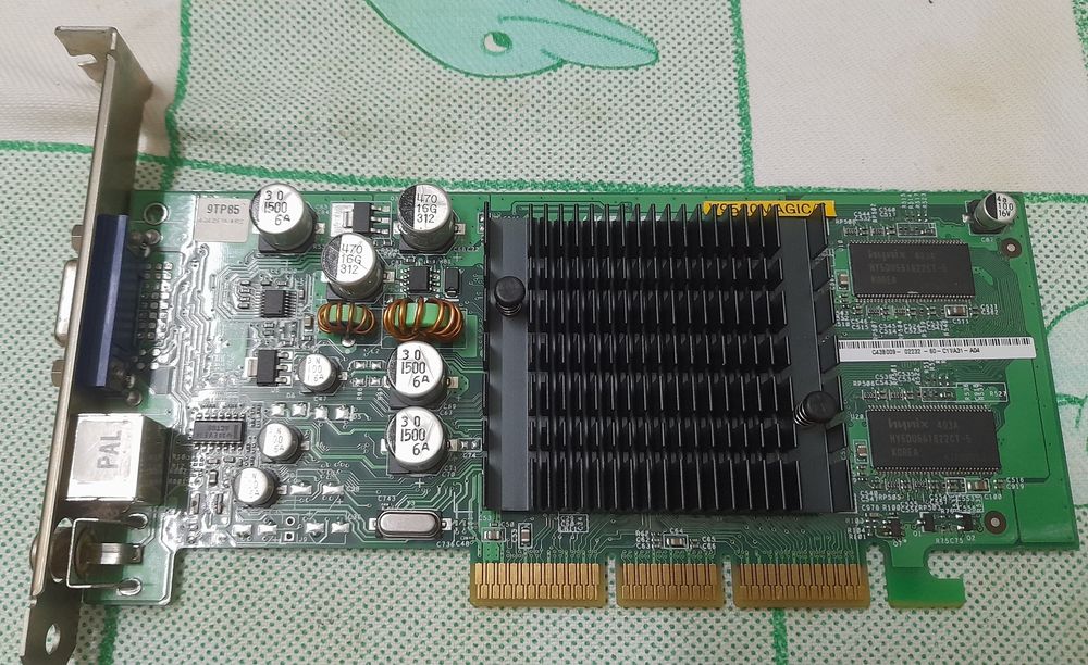 Placa Asus nVidia GeForce FX5200 Chip 128MB64585127535491120