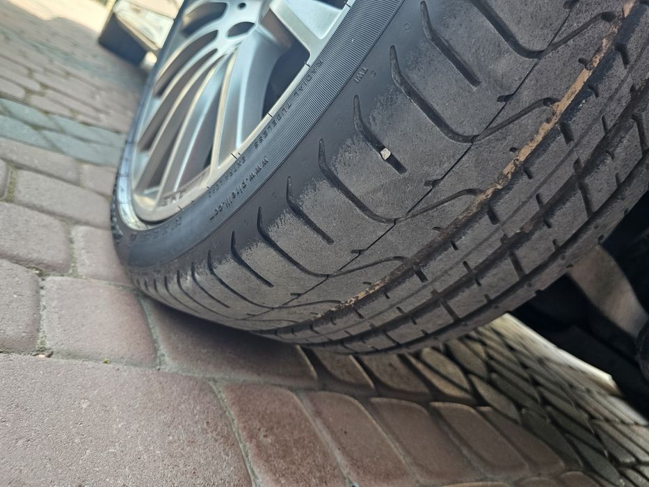 255 35 19. 285 30 19 різноширокі Pirelli P Zero