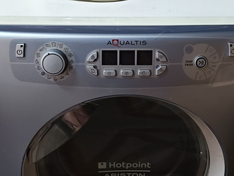 Máquina de Secar ARISTON - Hotpoint