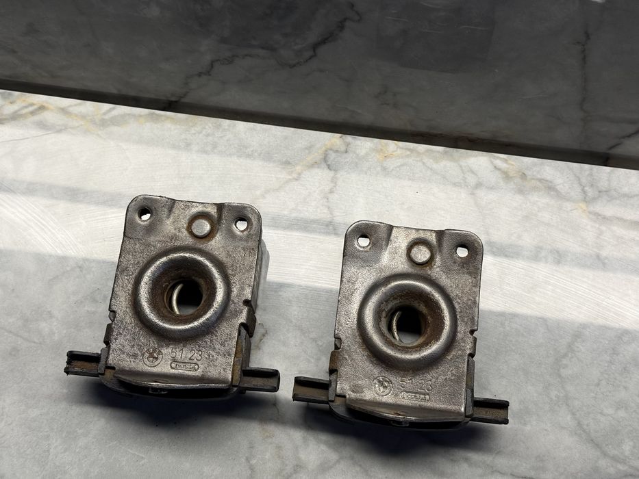 BMW E39 E46 E60 Замки капота Замок троса капота Ідеал BUMER