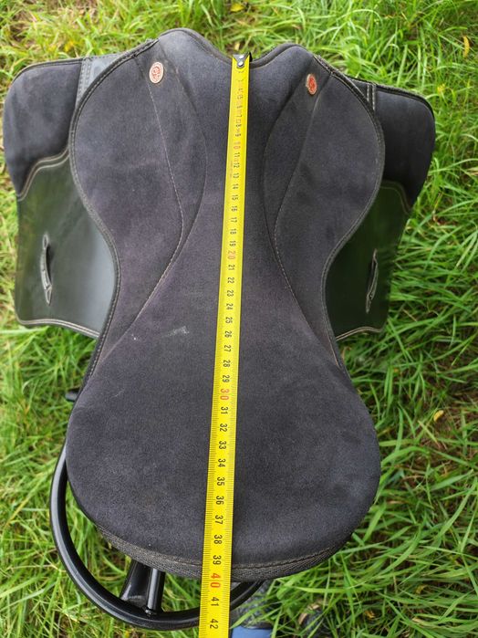 Siodło wszechstronne Claridge House – 16,5", łęk 33