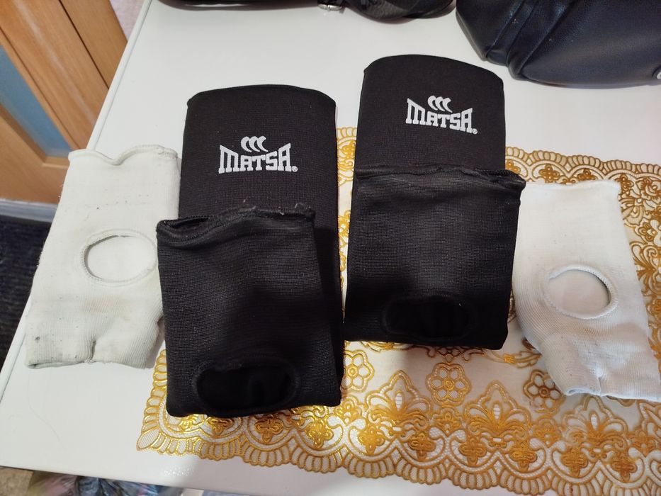 Захист для карате на ноги та руки