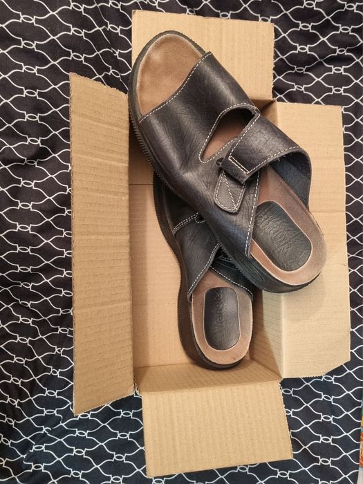 Klapki skórzane r. 8 41 40,5 Wrangler sandały