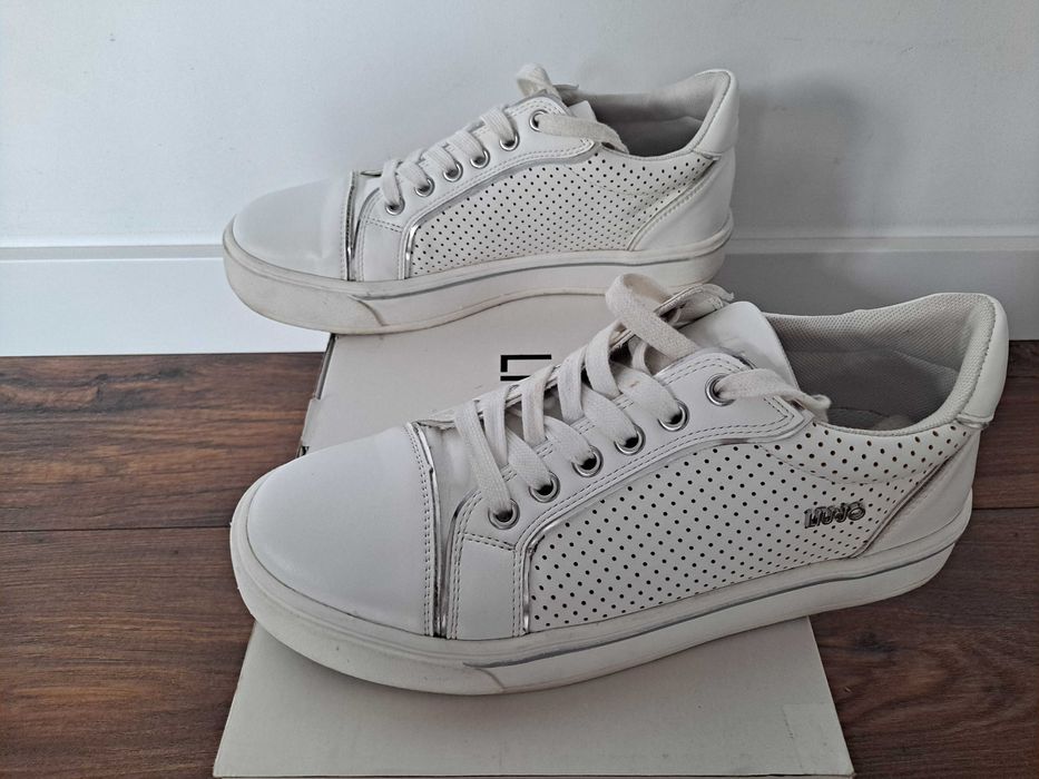 Buty sneakersy białe Liu Jo rozmiar 38