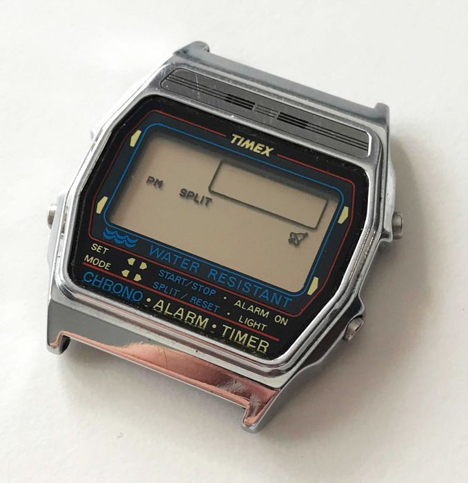 Relógio Timex Vintage digital T95