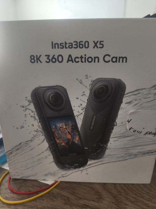 Insta 360 x5  8к