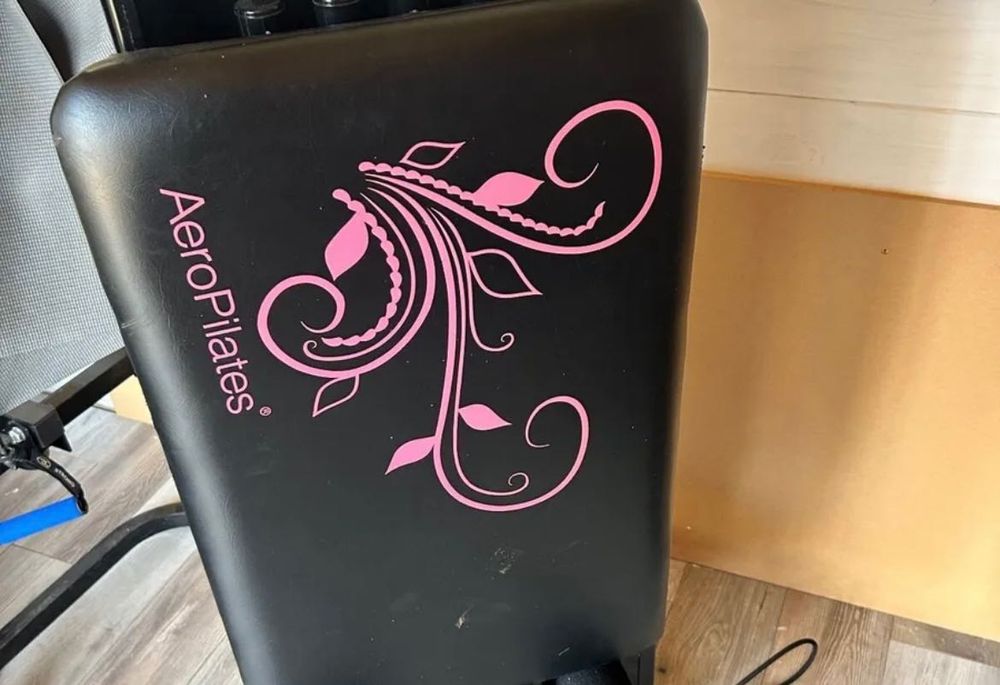 Aero pilates reformer