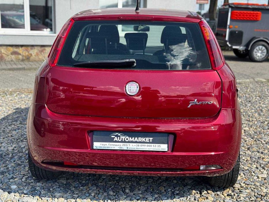 Автомобіль FIAT GRANDE PUNTO 1.4 Бензин