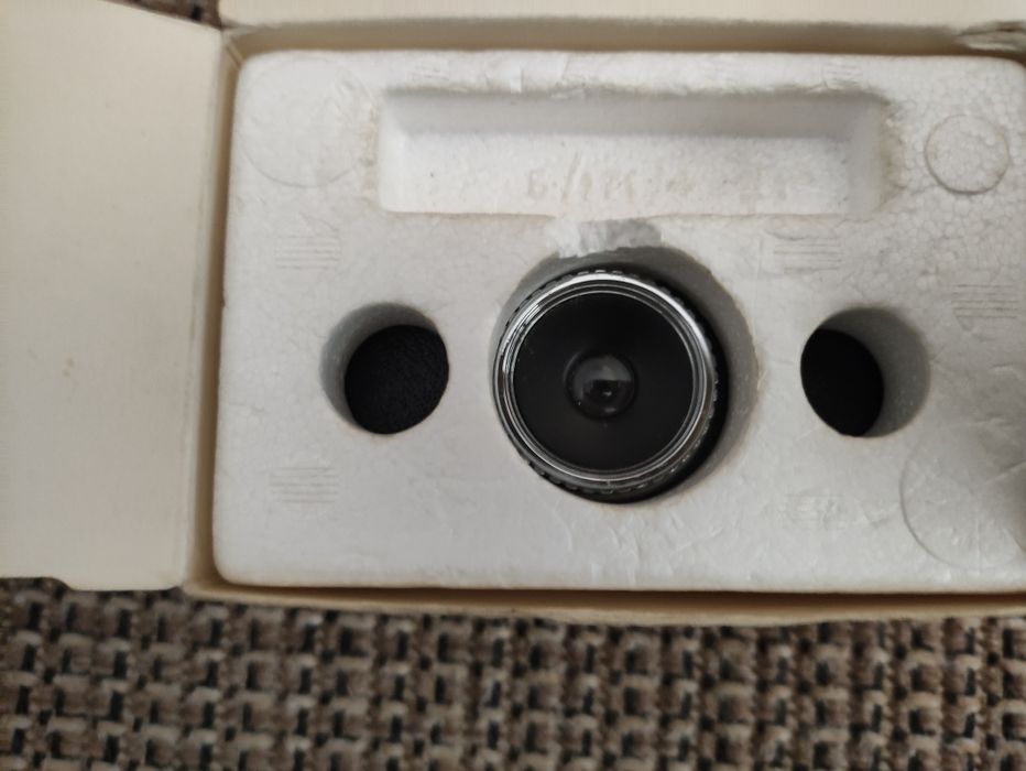 2 Vintage Instamatic Cameras – Kodak 33 and Agfa 10864297693526786123