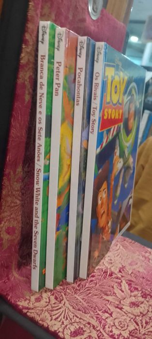 Peter Pan, Branca de Neve, Toy Story, Pocahontas 4 Volumes