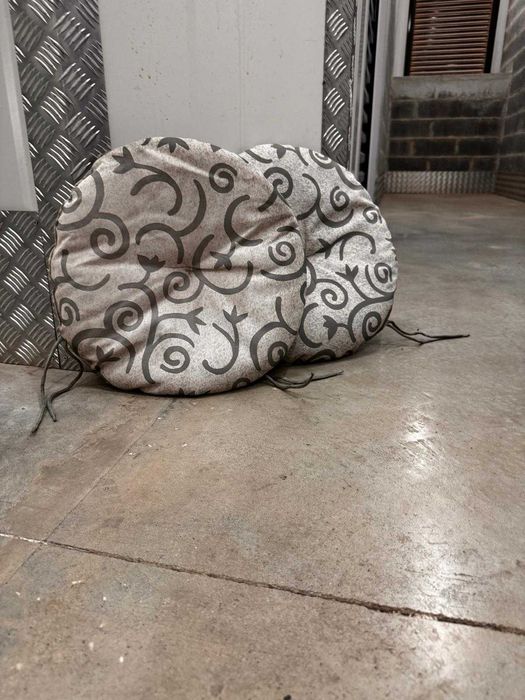 2 Almofadas Redondas IKEA para Cadeiras de Exterior