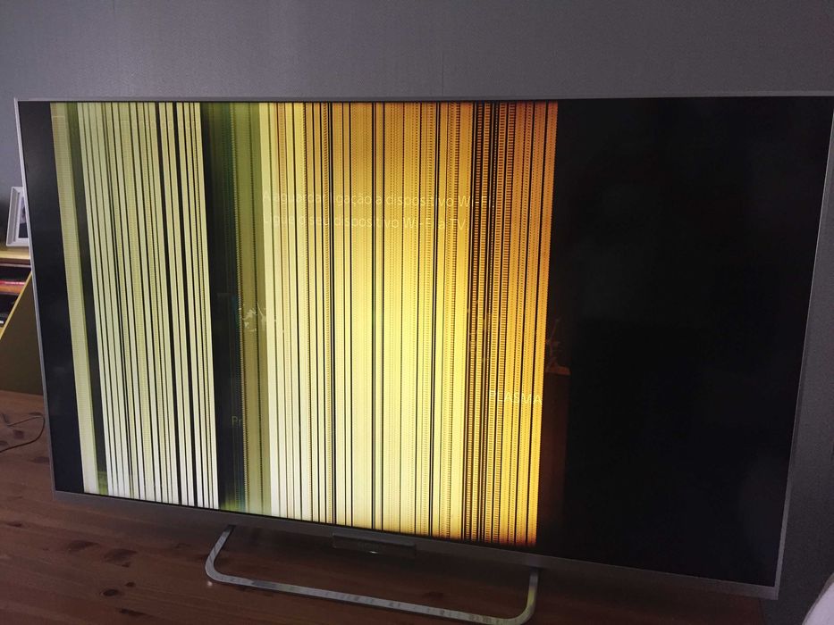 Smart TV Sony para peças