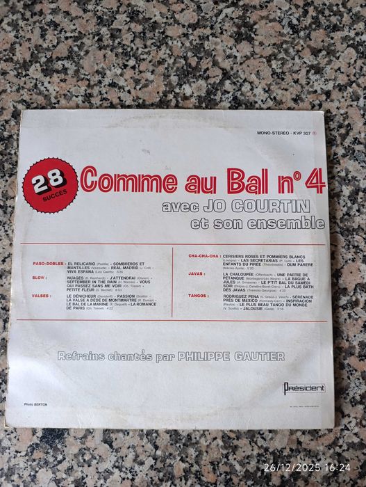 Vários discos de vinil de 33 tours