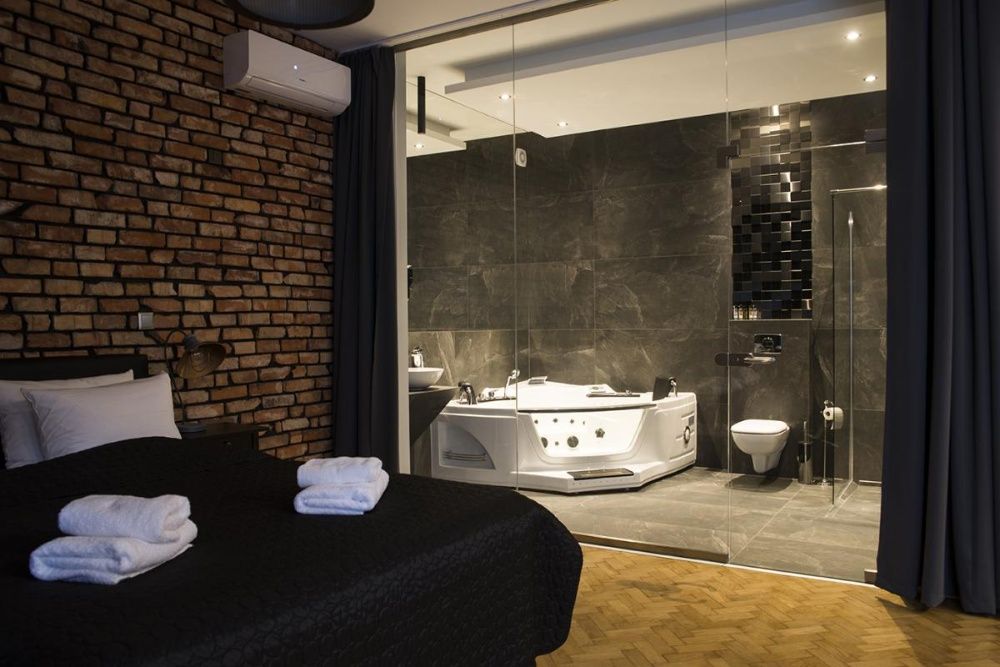 Apartment studio z jacuzzi w pokoju Z3 PROMOCJA w tygodniu!