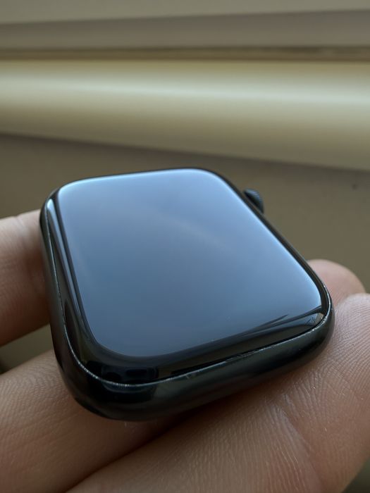 Apple watch 7 (45mm)