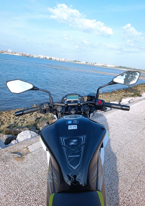 Kawasaki Z125 de 2020