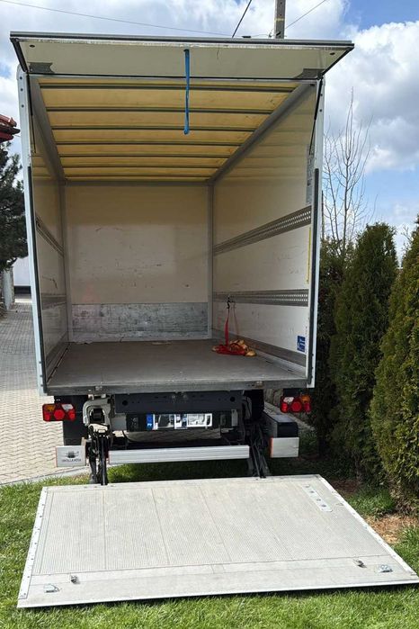 Mercedes Sprinter Kontener 240 wysoki z windą - wynajem długoterminowy