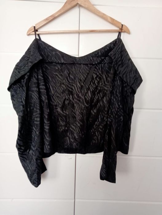 Czarna bluzka Hiszpanka rozmiar 50 Asos