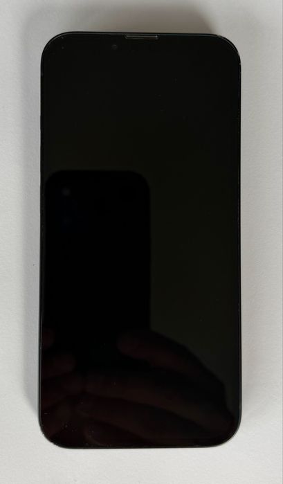 iPhone 14 128GB Midnight — bateria 85%, kompletny zestaw + 5 etui gratis!
