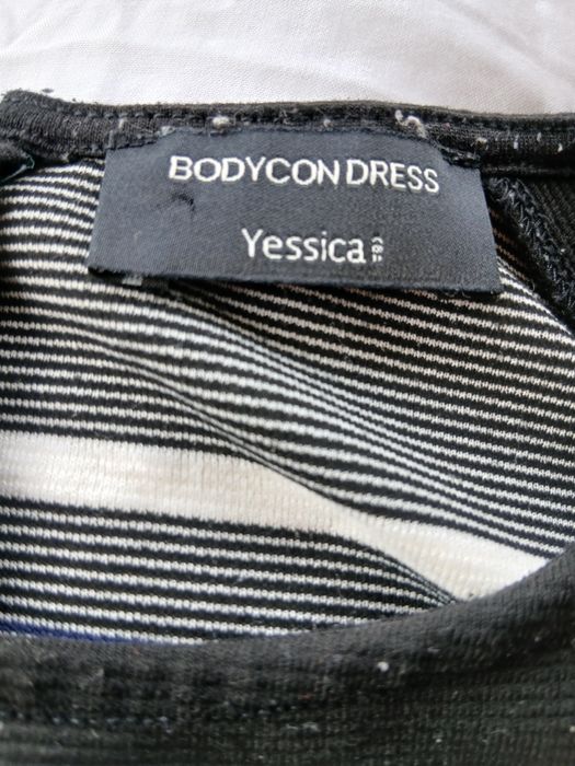 Sukienka marki C&A rozm. M