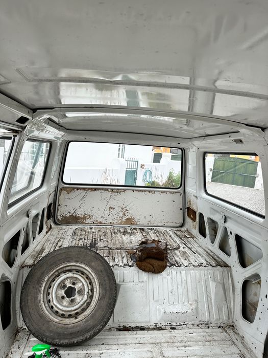 Van VW Volkswagen T5 Kombi Transporter